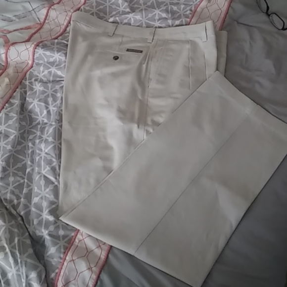 Haggar pants SZ 42 x 29 $25 + free gift - Picture 2 of 5